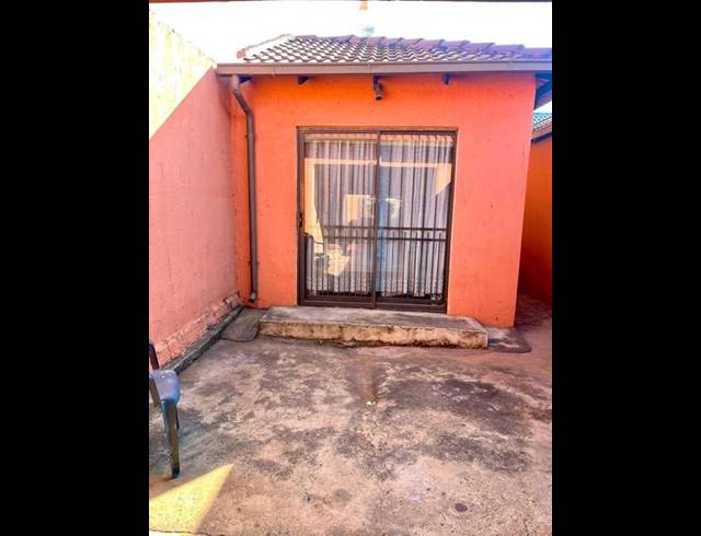 3 BEDROOM HOUSE FOR SALE IN NATURENA